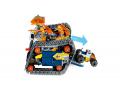 L’arsenal sur chenilles d’Axl - Lego - 72006