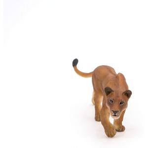Figurine Lionne chassant - Papo - 50251