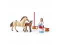 Horse stall with Arab horses and groom - Schleich - 72157